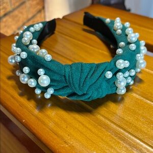 Green fabric headband with pearls -NEW